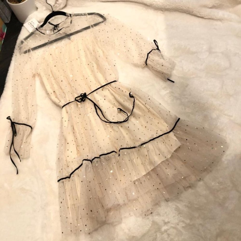 LOVELY LACE DRESS